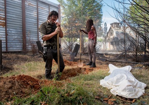 the-walking-dead-episode-809-rick-lincoln-5-935